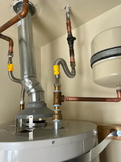 Water heater installation and plumbing repair in Ardenwald-Johnson Creek